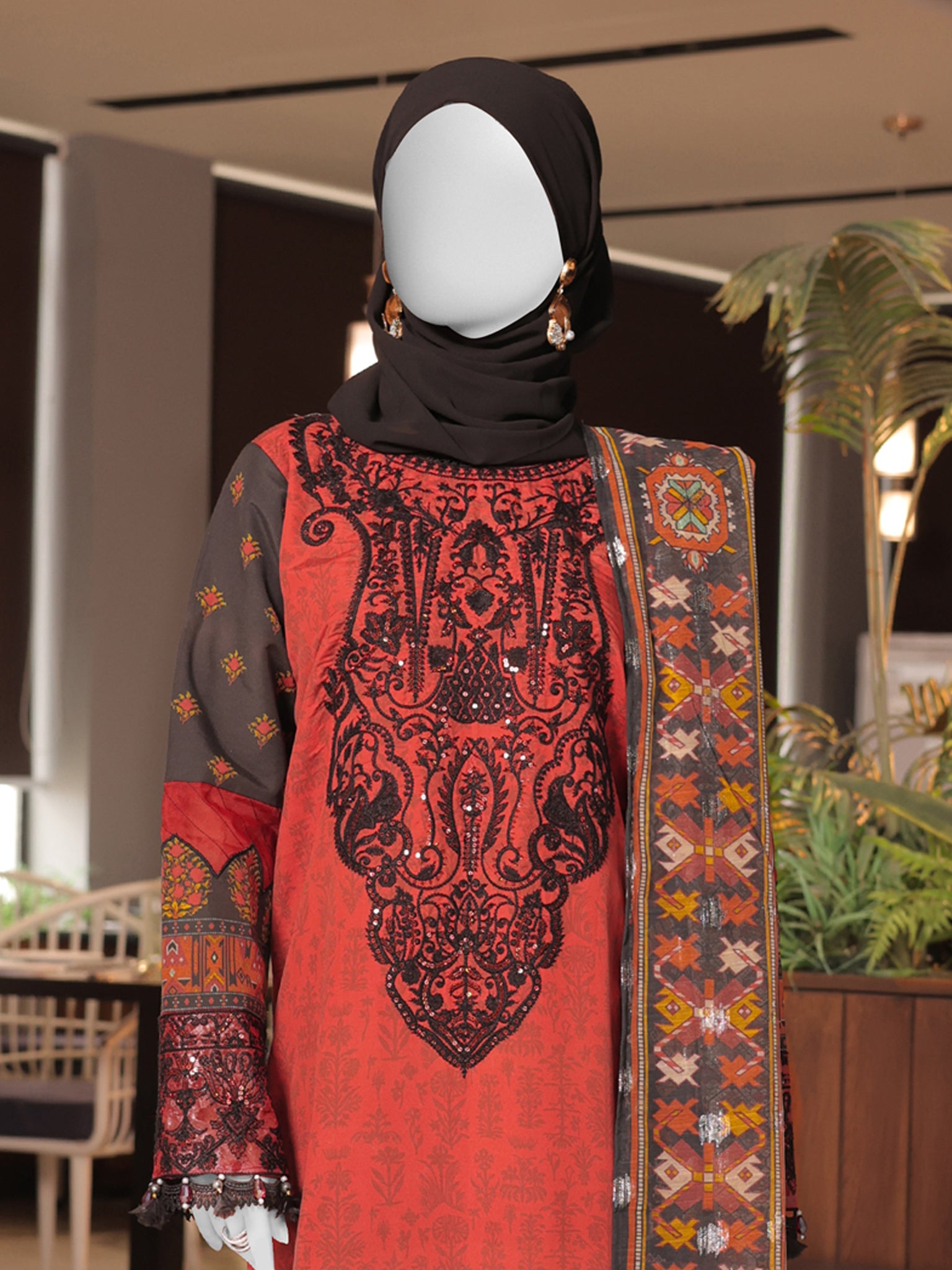 Black Embroidered 3Pc Stitched Suit | PLS-24-7585