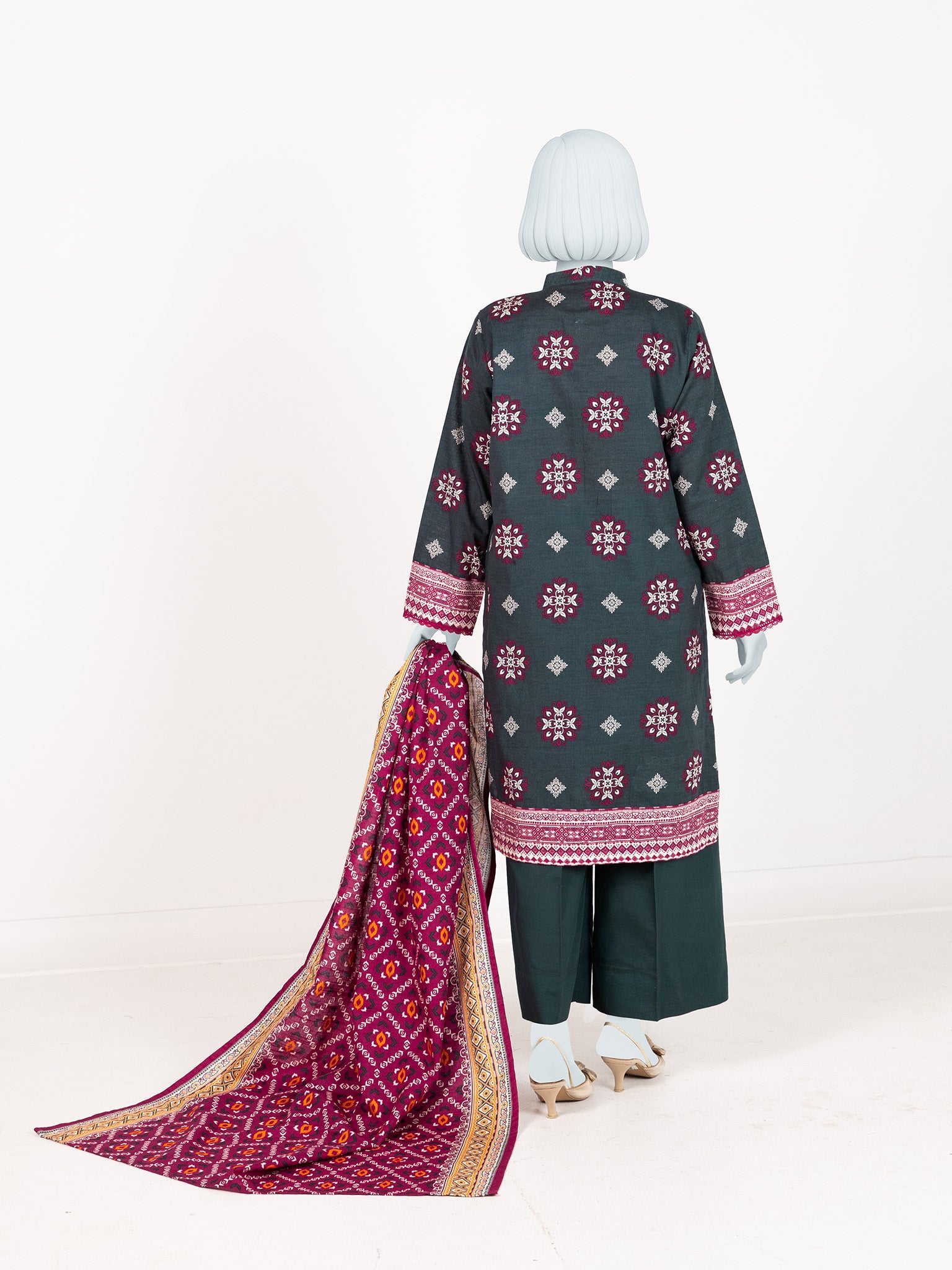 Printed Khaddar 3Pc Stitched Suit | PJBKS251141A