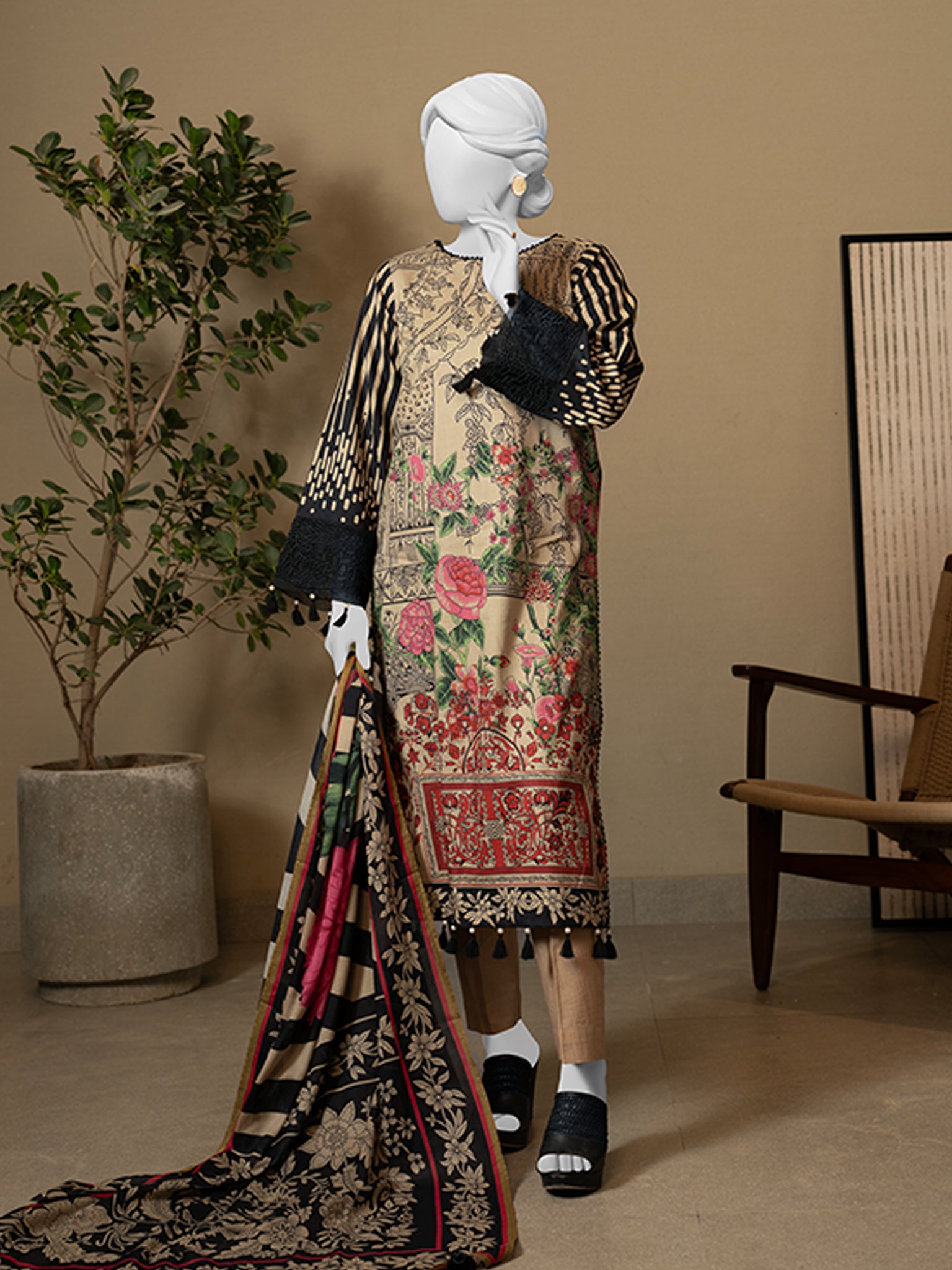 Lawn Printed 3 Piece Unstitched | PLU-24-1322