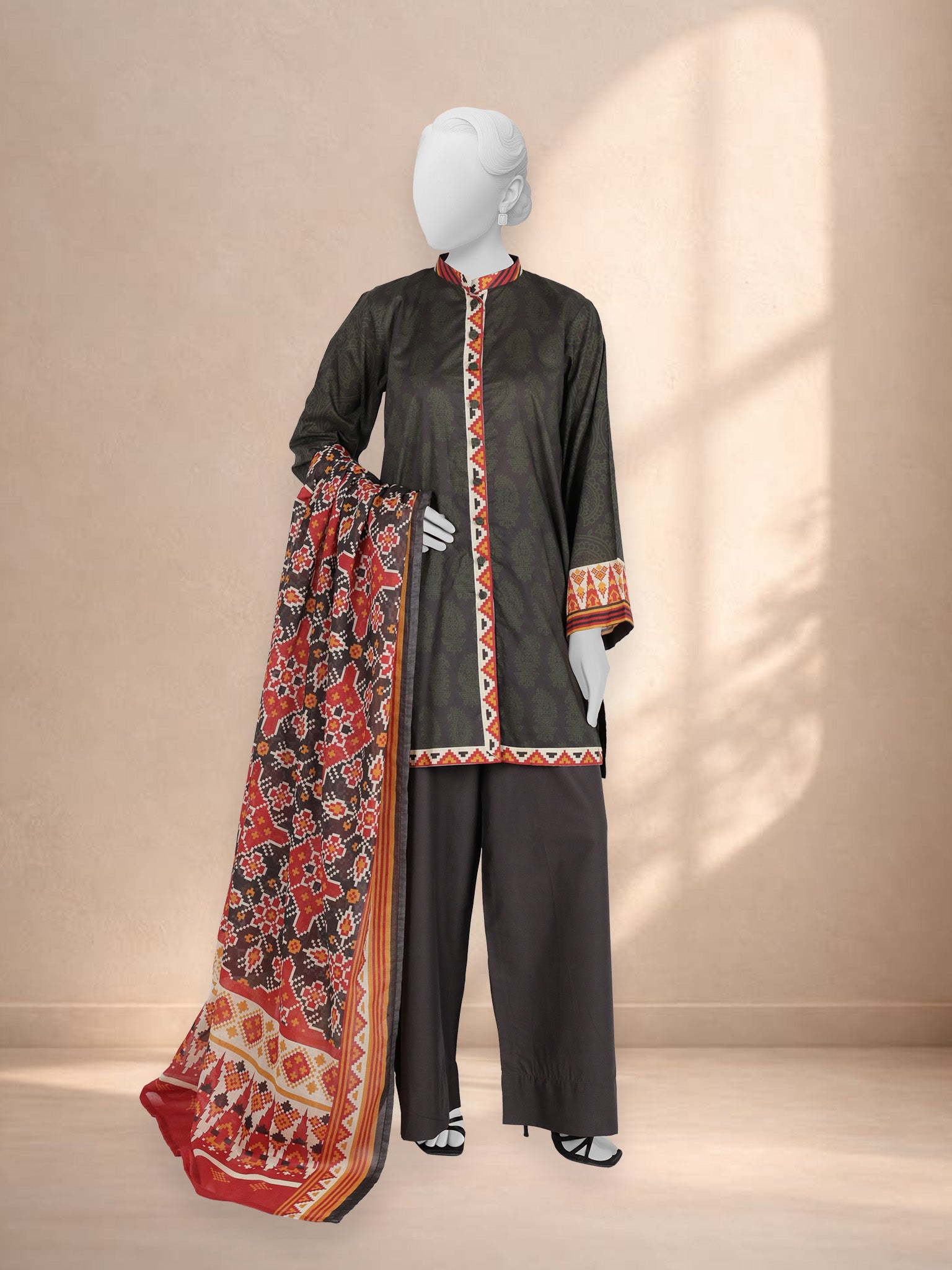 3Pc Stitched Printed Lawn  Suit | PLS251202